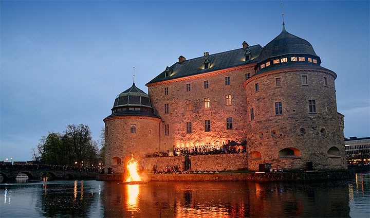 Walpurgis Night celebrations by Örebro Castle.