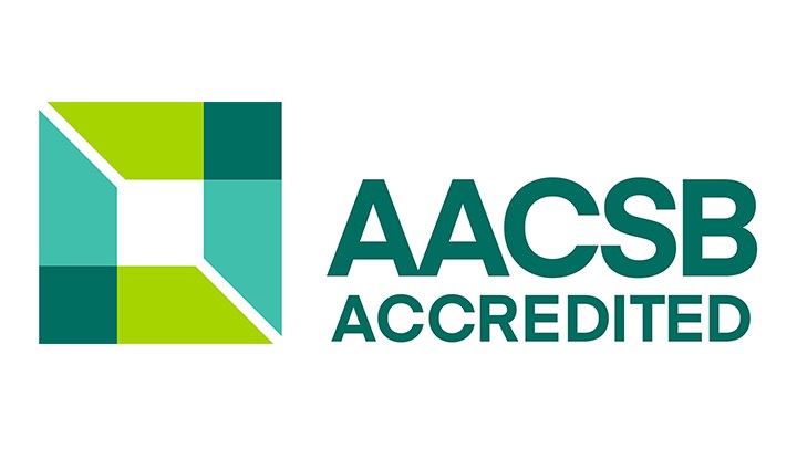 Logotypen för AACSBs ackreditering,en fyrkant i olika nyanser av grönt och turkost.