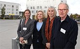 Jennifer Fitzgerald och Bryony Hoskins (till vänster) var huvudtalare på konferensen. Här tillsammans med Cecilia Arensmeier och Erik Amnå, Örebro universitet