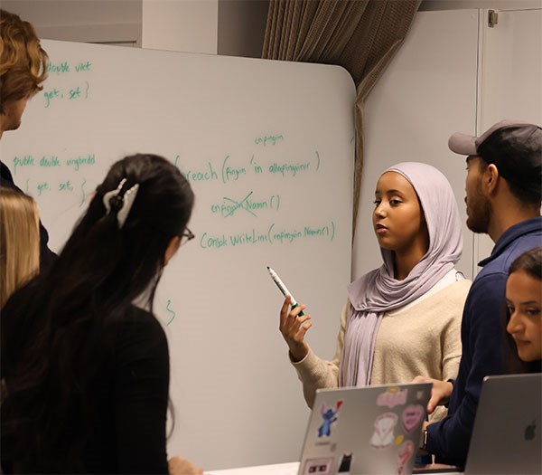 Students in Learning Lab