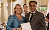 Mohammad Ehtasham Billah received the award from Gabriella Augustsson, Head of the Department for Promotion of Sweden, Trade and CSR at the Ministry for Foreign Affairs.