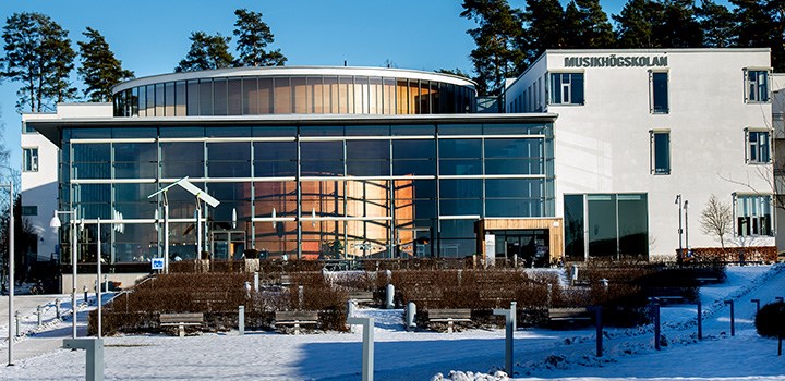 Bild på byggnaden för Musikhögskolan