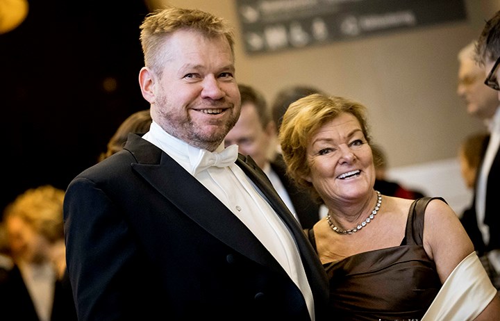 Magnus Johansson och Marie Öhman, två av de fyra nya professorerna som installerades. 