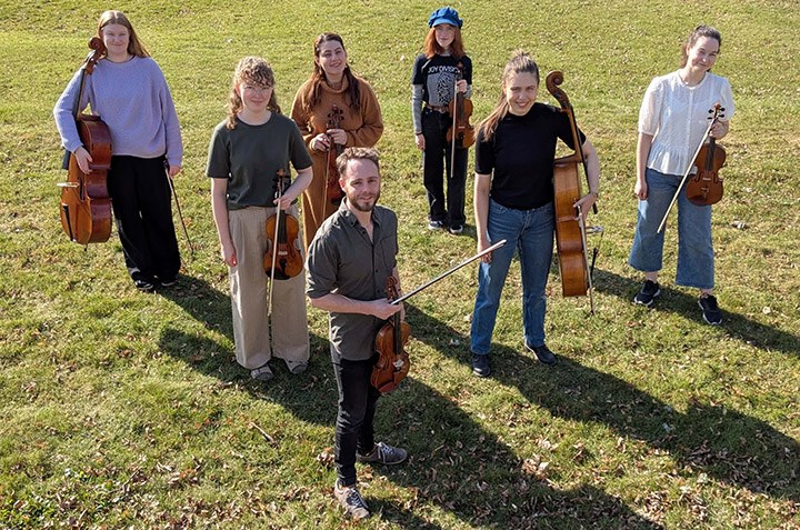Studenter med stråkinstrument