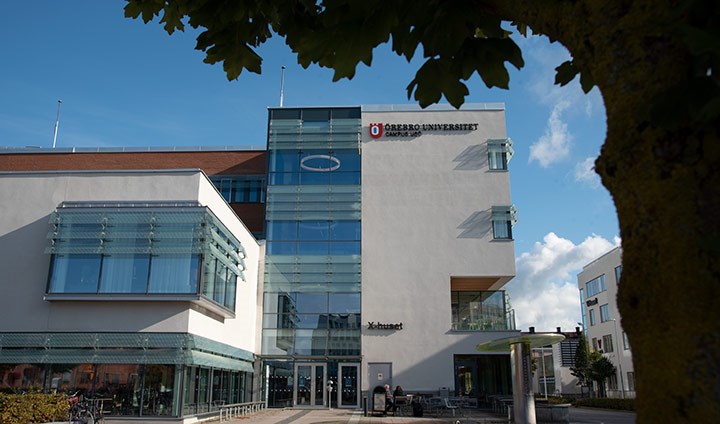 Byggnaden Campus USÖ, en del av Örebro universitet.