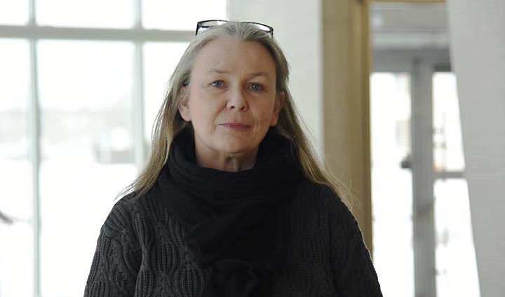 Porträtt på Eewa Nånberg.