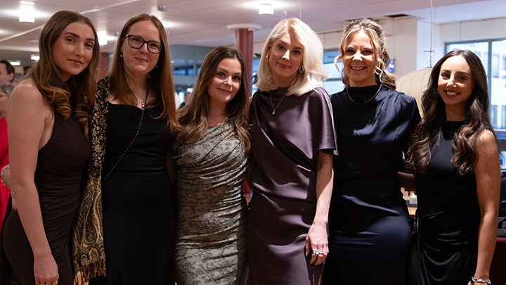 Vanja Ulfvensjö, Anna Bengtsson, Janina Sjöberg, Amanda Lång, Hanna Brandt och Sarah Ekdahl.