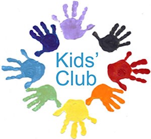 Logotype för Kids club i form av olikfärgade handavtryck.