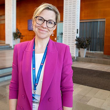 Karin Blad