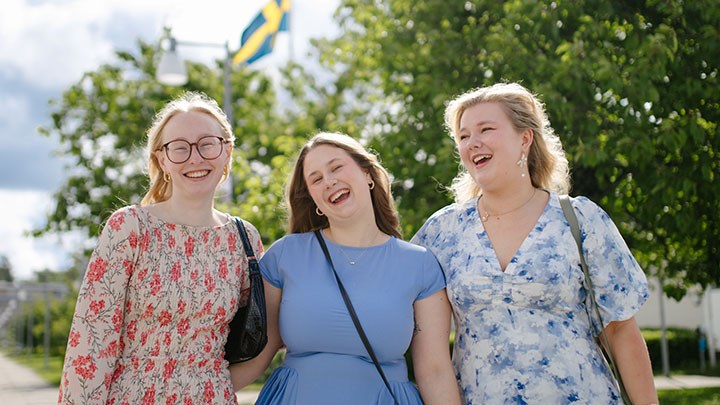 Fanny Svensson, Smilla Ervenius och Siri Holmström