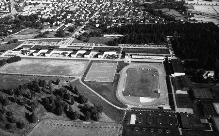 Historisk flygbild över Campus Örebro.