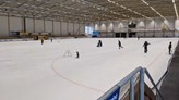  Ice skating in Örebro