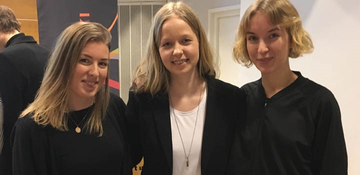 Jenny Carlson och Malin Kjellstedt åk 2 sommelier, Anna Grimstad åk 1