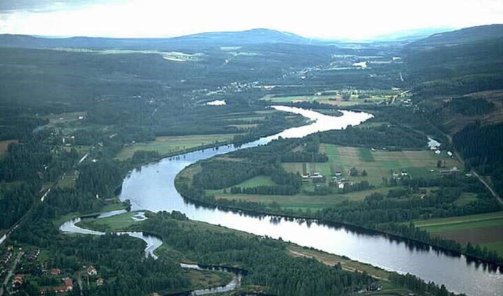 Utsikt över Klarälven vid Likenäs i norra Värmland. 