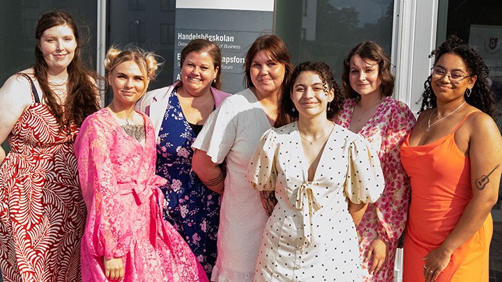Rut Eriksson, Jennifer Berggren, Sandra Olsson, Sara Rohlin, Ray Smith, Sara Obredska och Rosita Simba.