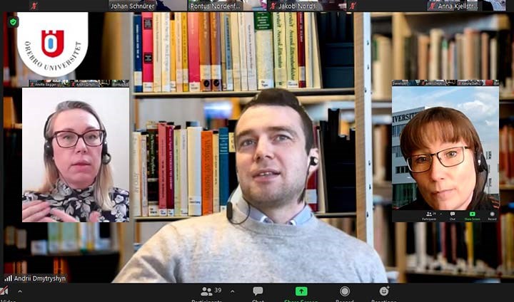 Collage från skärmdump Zoom-möte med Karuna Dahlberg, Andrii Dmytryshyn och Anette Bagger.