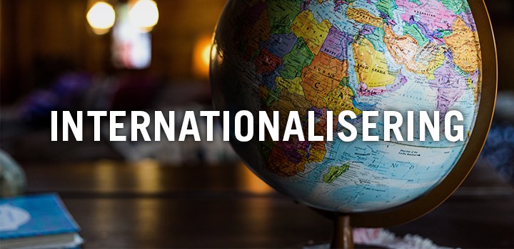 Bild på jordglob med texten internationalisering